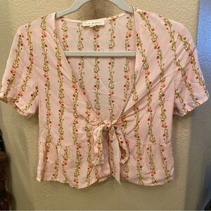 L.A. HEARTS Pink Floral Feminine Tie Front Cropped Top Size Xsmall